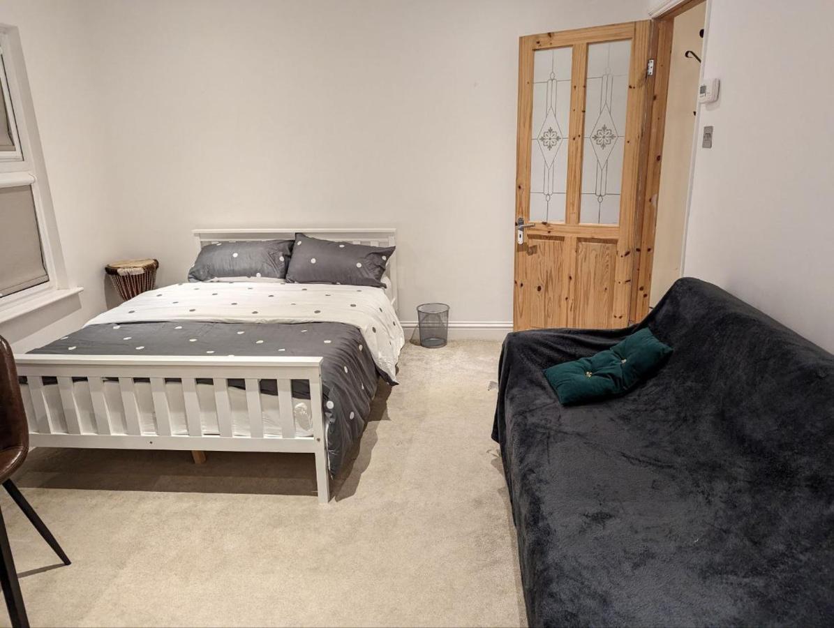Fully-equipped Flat In The Of London. Appartamento *